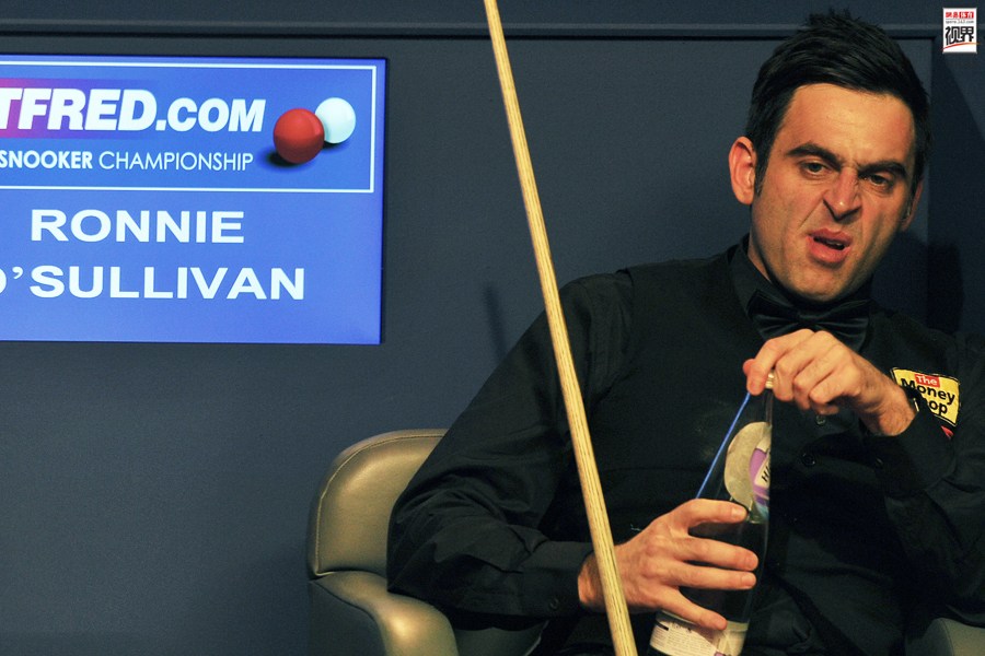 面临转会窗 面临转会窗