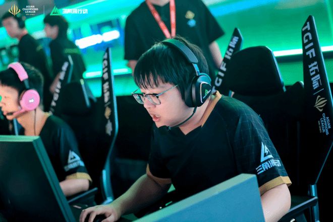 历史长河中 历史长河中