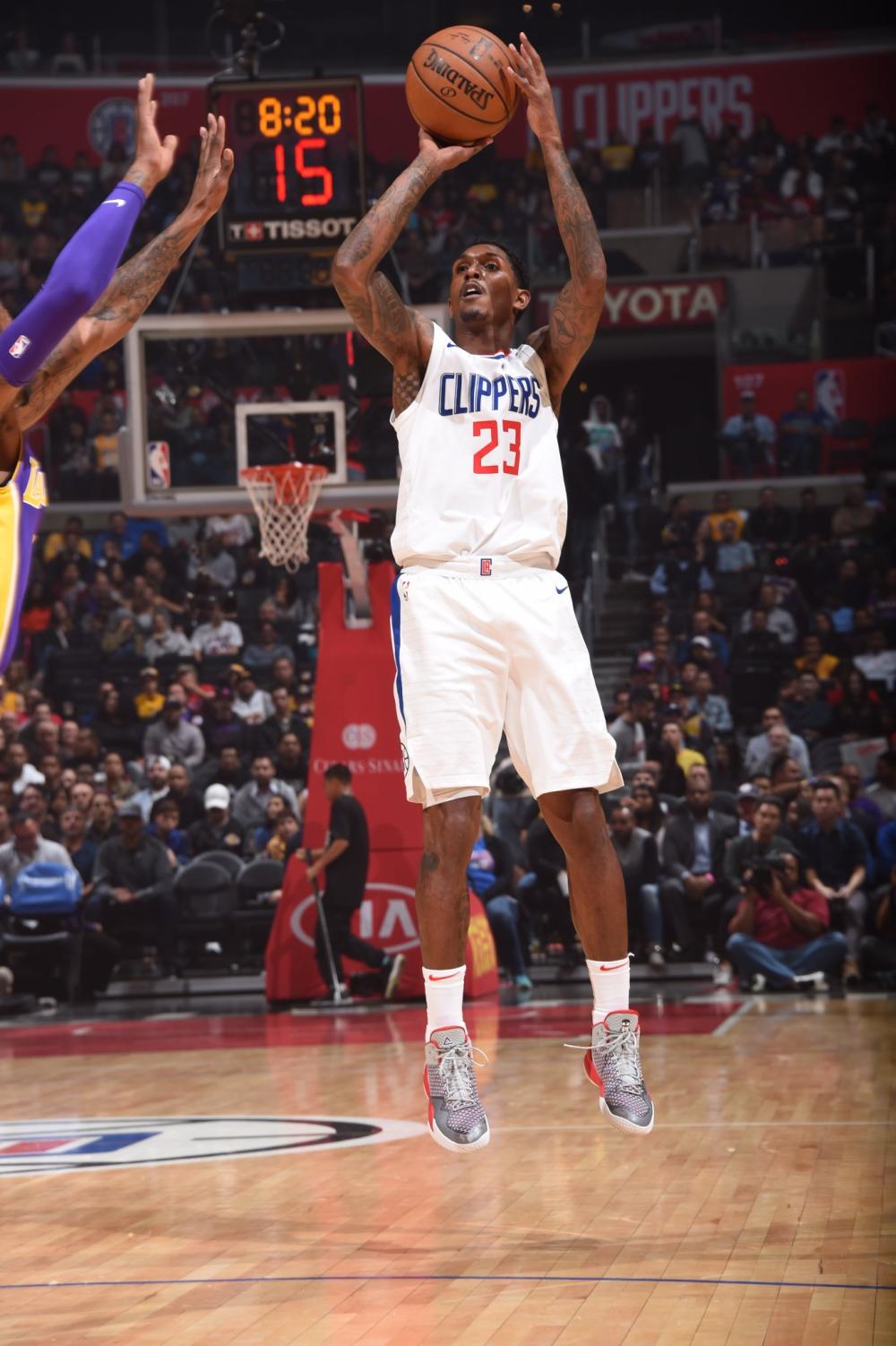 往常表现稳 往常表现稳