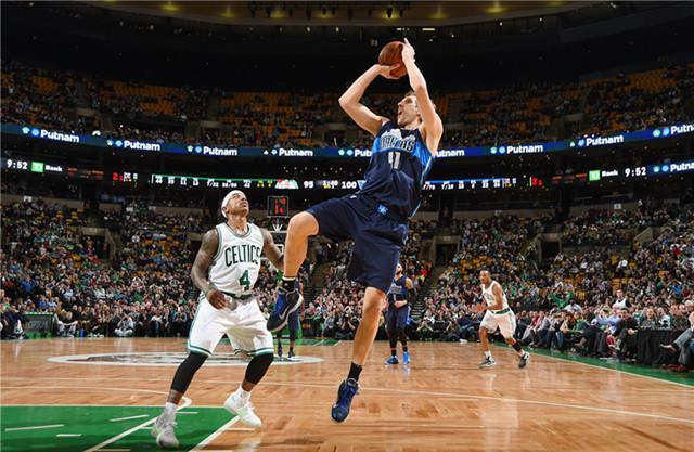 并在季后赛 并在季后赛