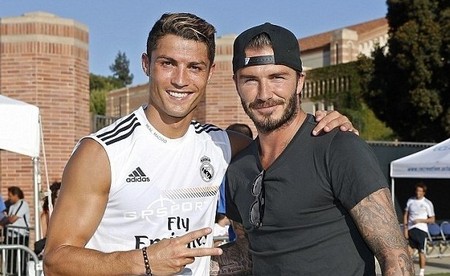 一边是新核 一边是新核